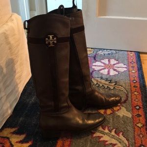 GENTLY WORN BROWN LEATHER TORY BURCH BOOTS